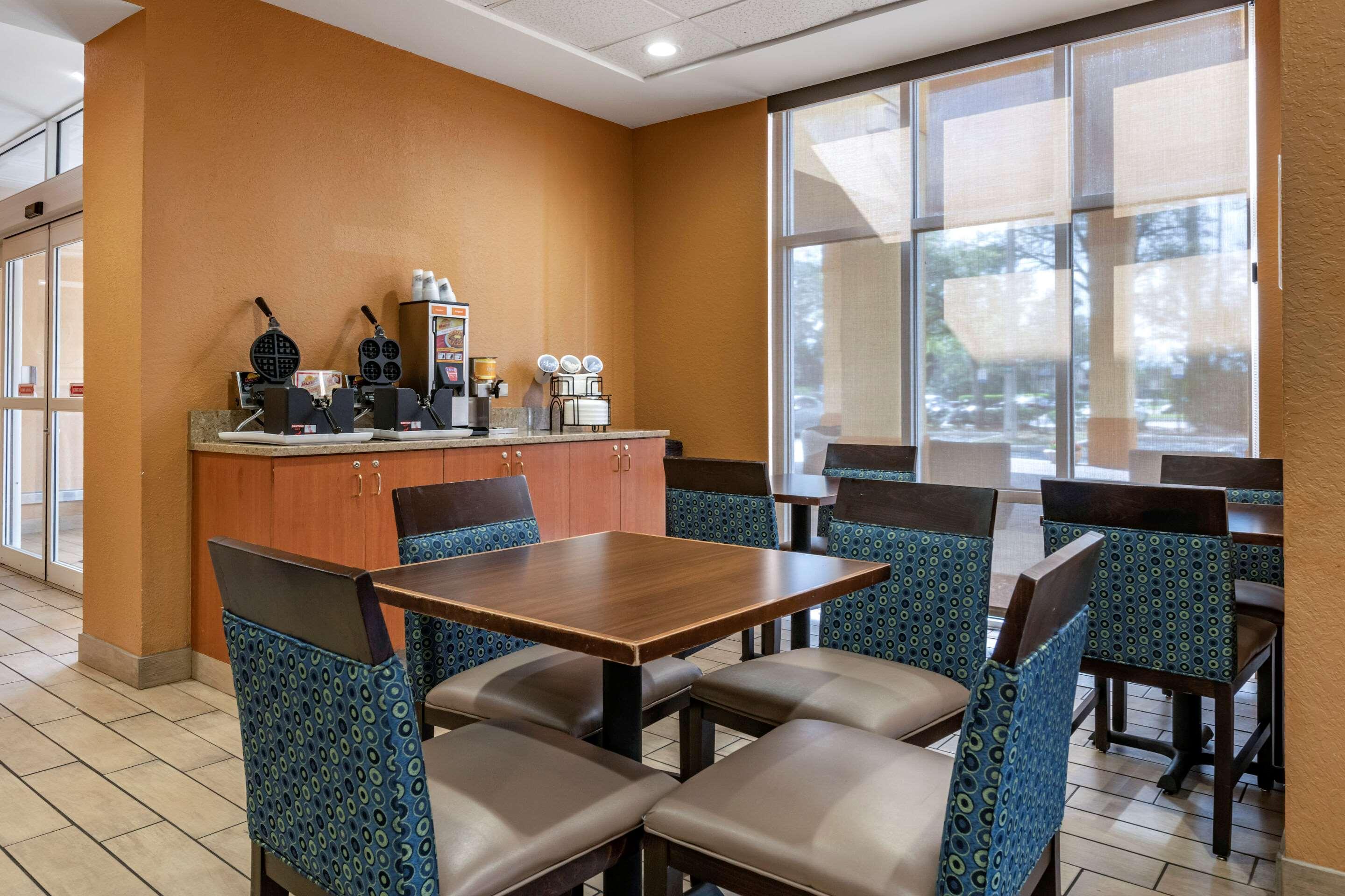 Comfort Inn & Suites Orlando North Sanford Dış mekan fotoğraf